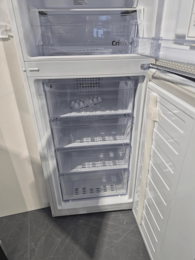 Beko Fridge Freezer £299
